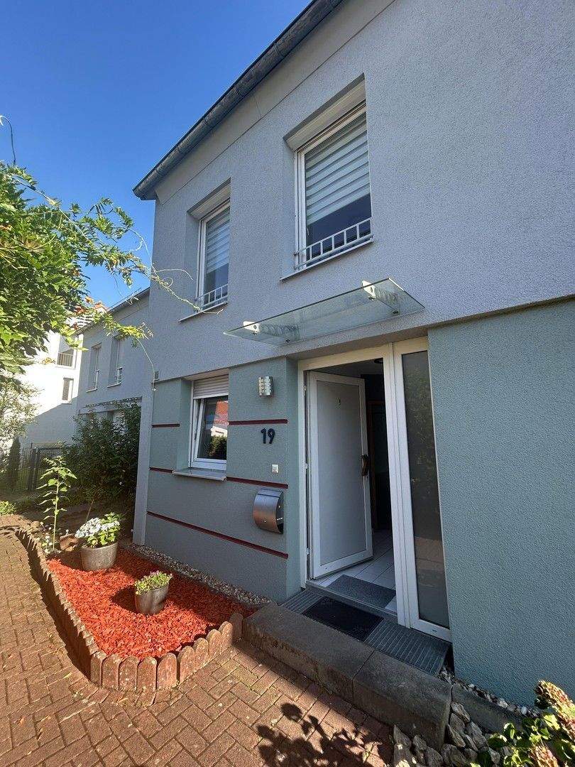 Thumbnail-Reihenmittelhaus mit Garage und Stellplatz