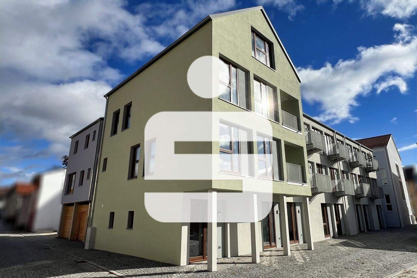 Thumbnail-Modernes Wohnerlebnis mit Wohlfühlcharakter