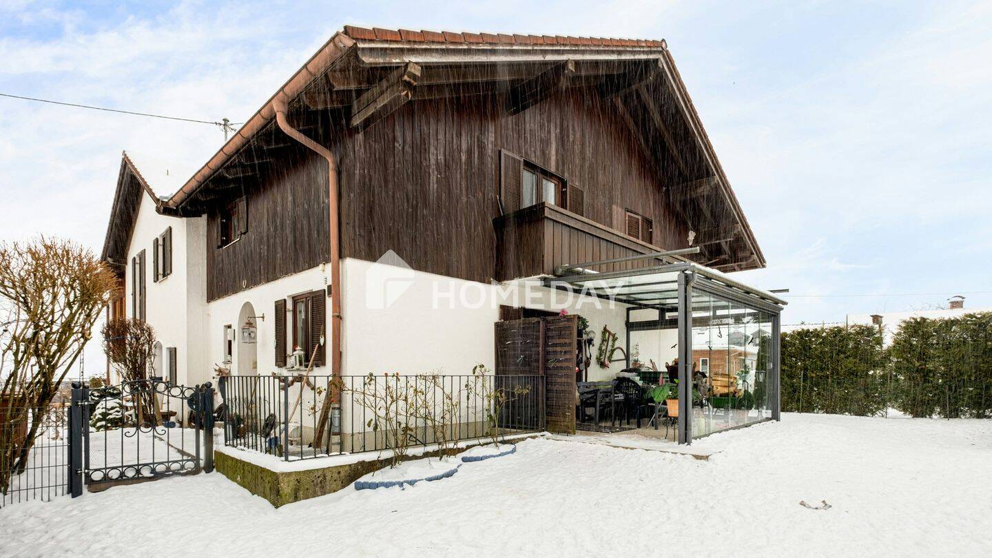 Thumbnail-Reihenendhaus mit großzügigem Garten und behaglichem Wohnambiente