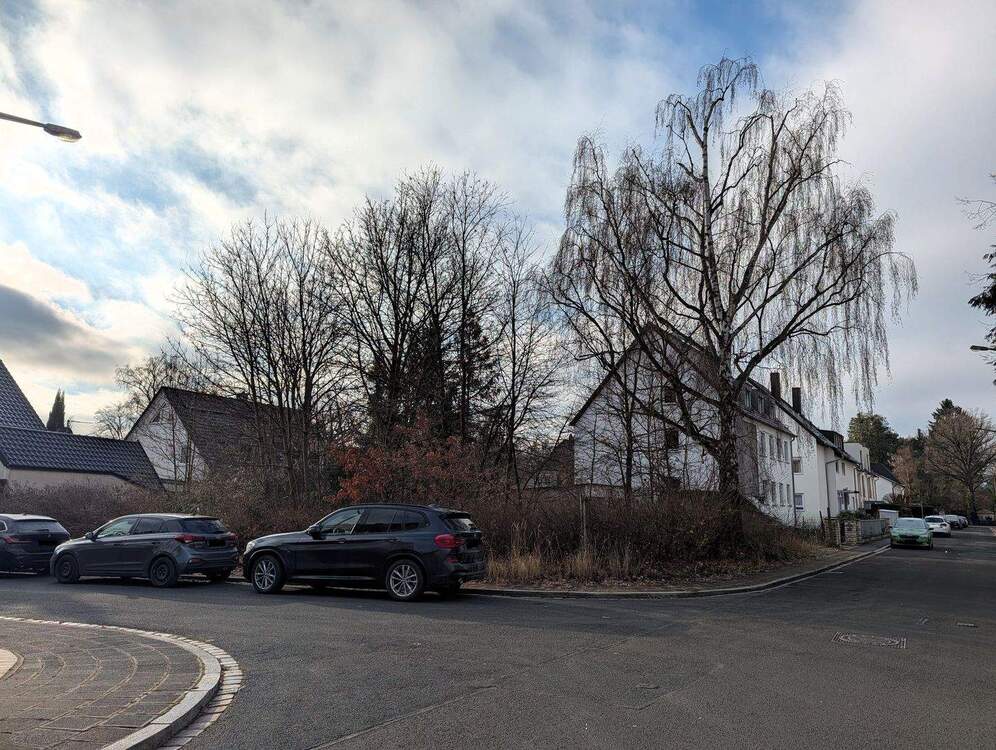 Thumbnail-Eckgrundstück in Top-Lage von Nürnberg-Laufamholz