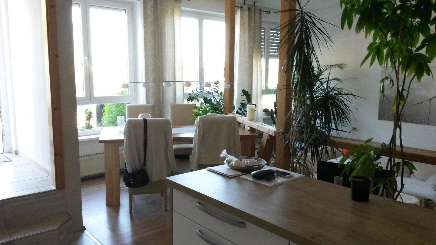 Thumbnail-+++Provisions- und Bezugsfrei! In Bester Lage 2,5 Zi-Terrassenwohnung mit großer Einbauküche+++