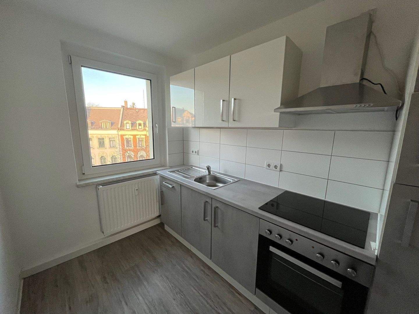 Thumbnail-Zentral, lebendig... Marierthal.. ..helle, moderne 3 Zimmer-Wohnung mit Einbauküche .. sofort einzugsfertig