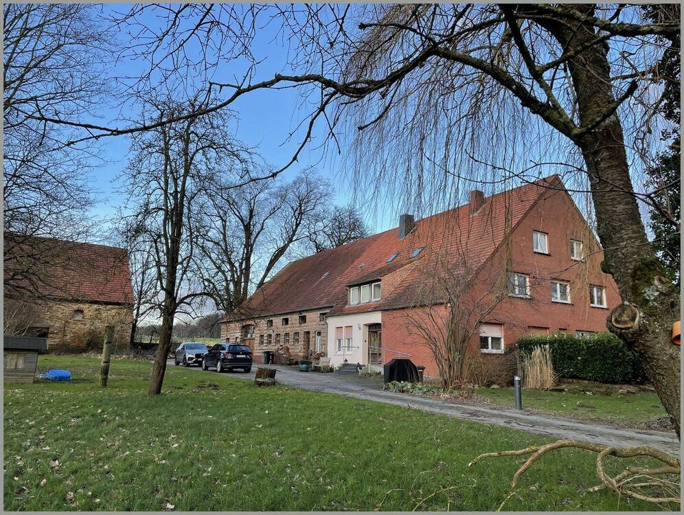 Thumbnail-Resthof in Alleinlage - Nähe Osnabrück mit 3 Wohnungen