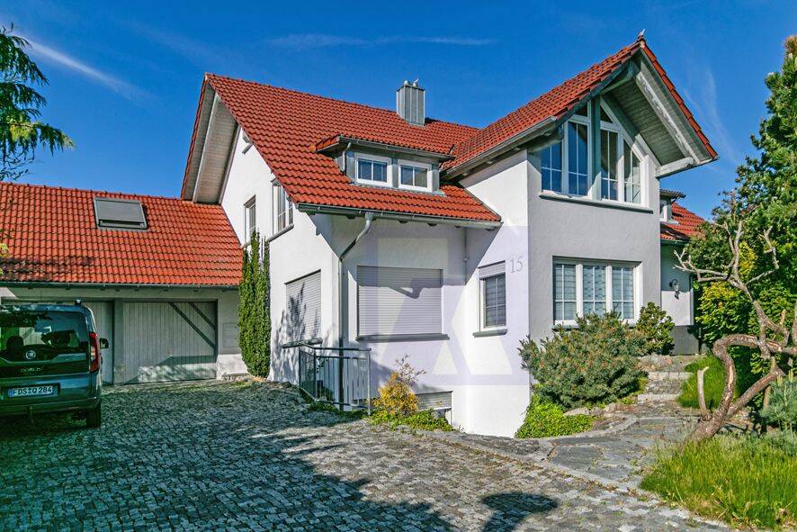 Thumbnail-4-Zimmer-Gartenwohnung mit Elw (Büro) im UG