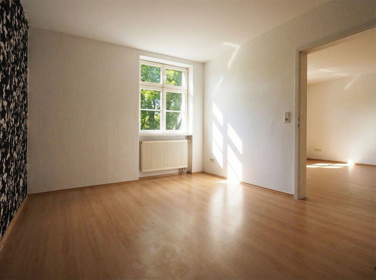 Thumbnail-Zwei-Zimmer Eigentumswohnung im Ensembledenkmal!