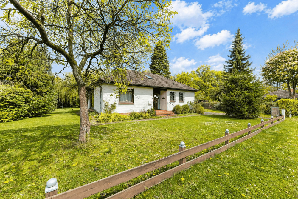 Thumbnail-Ihr Projekt im Grünen: Lichtdurchfluteter Bungalow mit 940 m² Gartenidylle und Raum zur Entfaltung