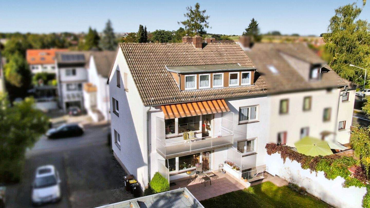 Thumbnail-Großzügiges Mehrfamilienhaus: Raum für Generationen und vielfältige Nutzungsmöglichkeiten