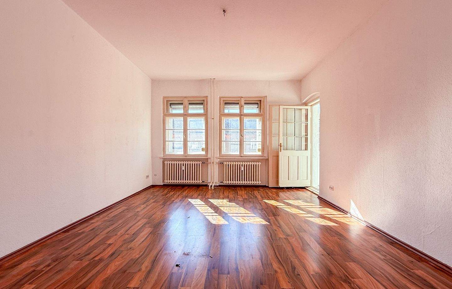 Thumbnail-Helle, geräumige 2-Zimmerwohnung mit Südausrichtung - Tolle Anbindung nach Berlin-Mitte mit der S1