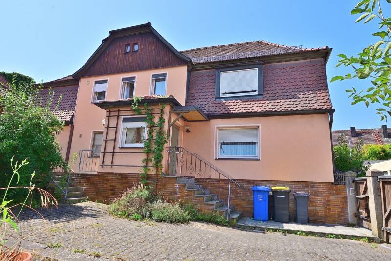 Thumbnail-Haus, Werkstatt, Halle und Garten warten auf einen neuen Eigentümer