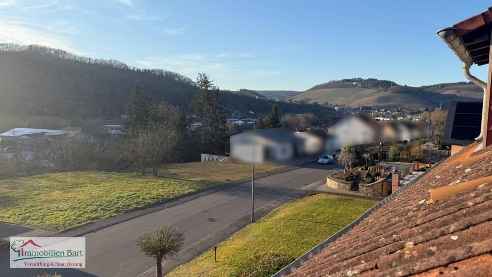 Thumbnail-SAARBURG: 86 M² WOHNUNG, 2 SZ, GÄSTE-WC IN GUTER LAGE!