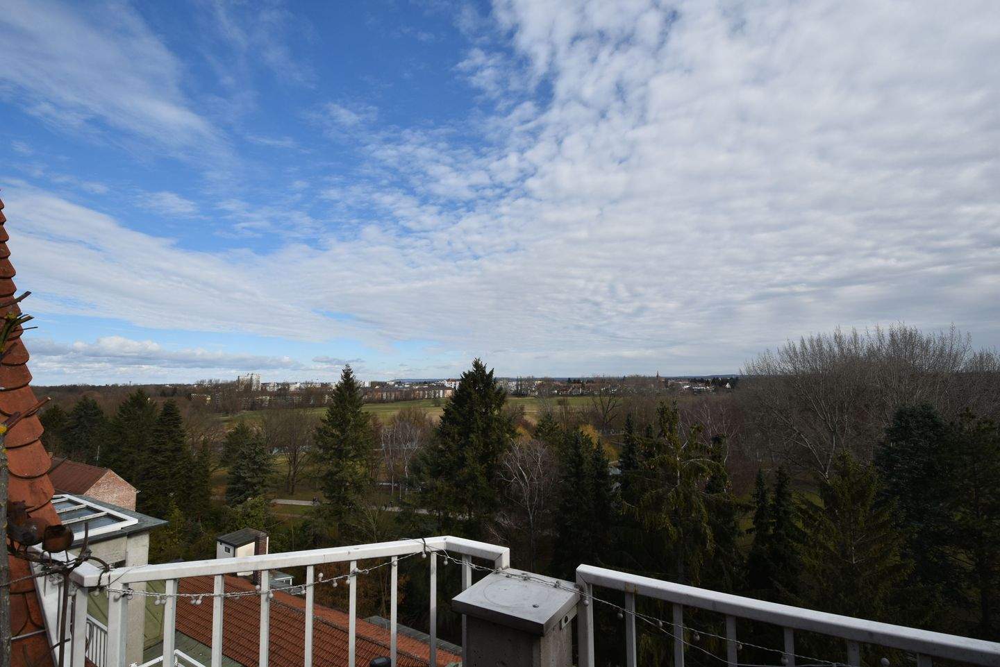 Thumbnail-helle 2 Zimmer über den Dächern von Fürth