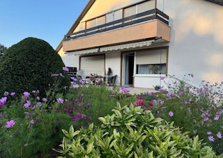 Thumbnail-Großzügiges RE.-Haus, voll unterkellert, ca.170m² Wfl. , Tiefgarage, SW-Garten, 387m² Grdstck.