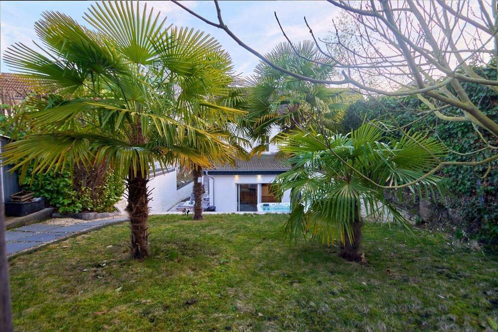 Thumbnail-Umfänglich modernisierte Doppelhaushälfte - mediterranes Gartenparadies!