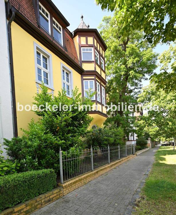 Thumbnail-Wohnen & Vermieten - 3 Familienhaus mit vielen Möglichkeiten Hier ist Platz für Familie & Investment