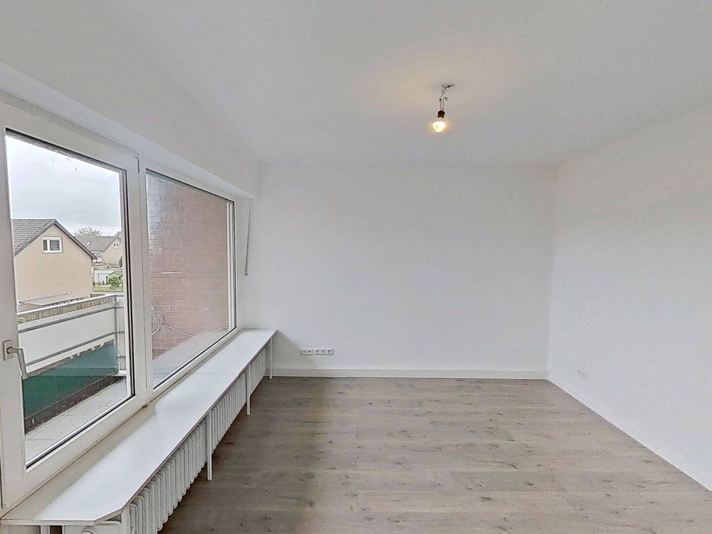 Thumbnail-Perfekt für Familien: Große 4-Zimmer-Wohnung mit sonnigem Balkon