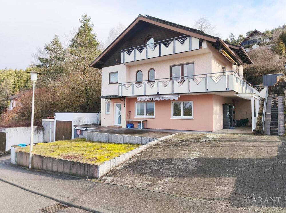 Thumbnail-Familienhaus mit Einliegerwohnung und Photovoltaik - ideal für Vermietung oder Mehrgenerationen