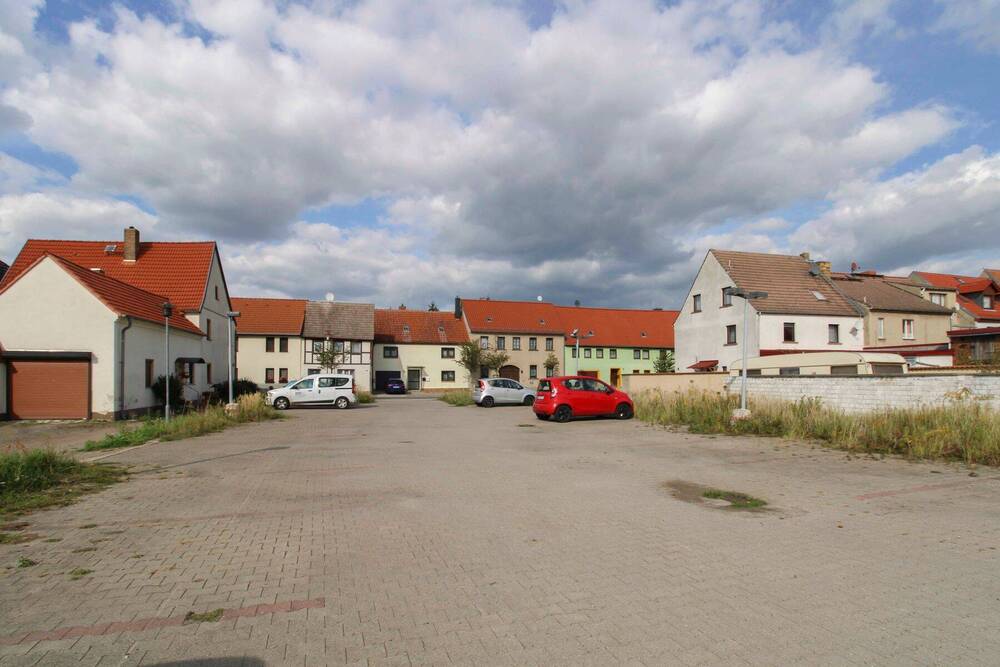 Thumbnail-Großes Grundstück in vorteilhaft zentrumsnaher Lage