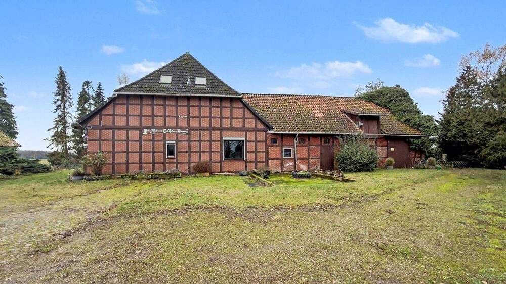 Thumbnail-Resthofstelle: Viel Raum für neue Ideen - zusätzlich rund 5 ha möglich!