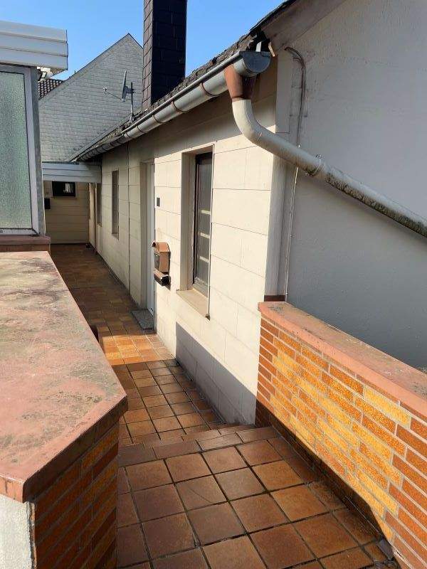 Thumbnail-Erstbezug, modernisierte, großzügige 2-Zimmer-Erdgeschosswohnung,sep.Eingang, Zentrum Wiehl-Bielstein