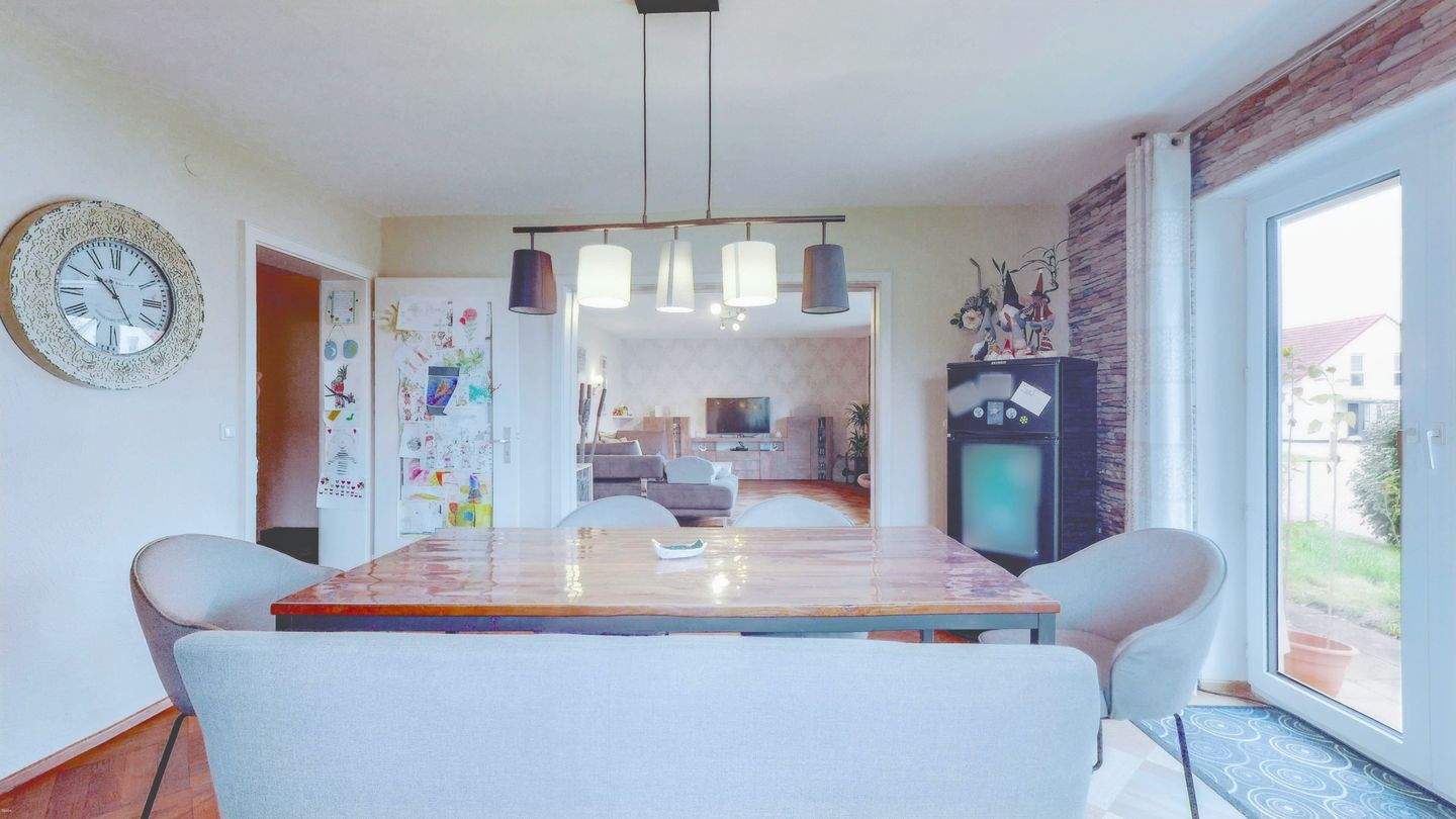 Thumbnail-Großes Einfamilienhaus in top Lage bei Memmingen