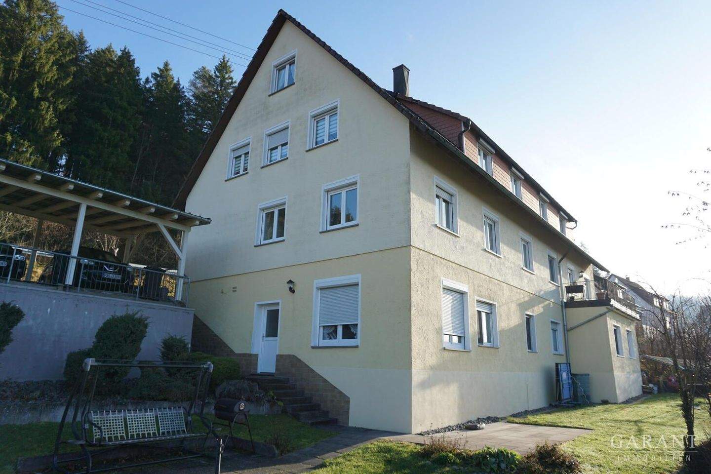Thumbnail-Gepflegtes Mehrfamilienhaus in Lossburg-Betzweiler