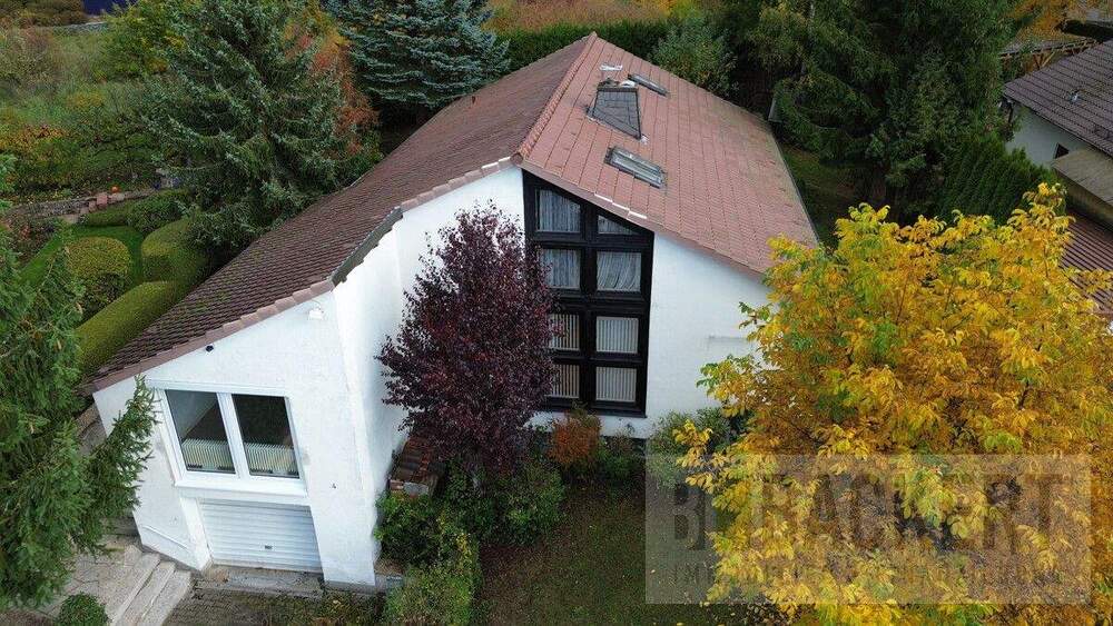 Thumbnail-Außergewöhnliches Wohnhaus mit Einliegerwohnung in toller Wohnlage von Kronach