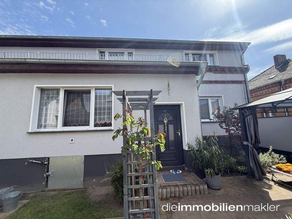 Thumbnail-2 Häuser: liebevoll saniertes Bauernhaus & Town u. Country Bungalow + Backsteinscheune