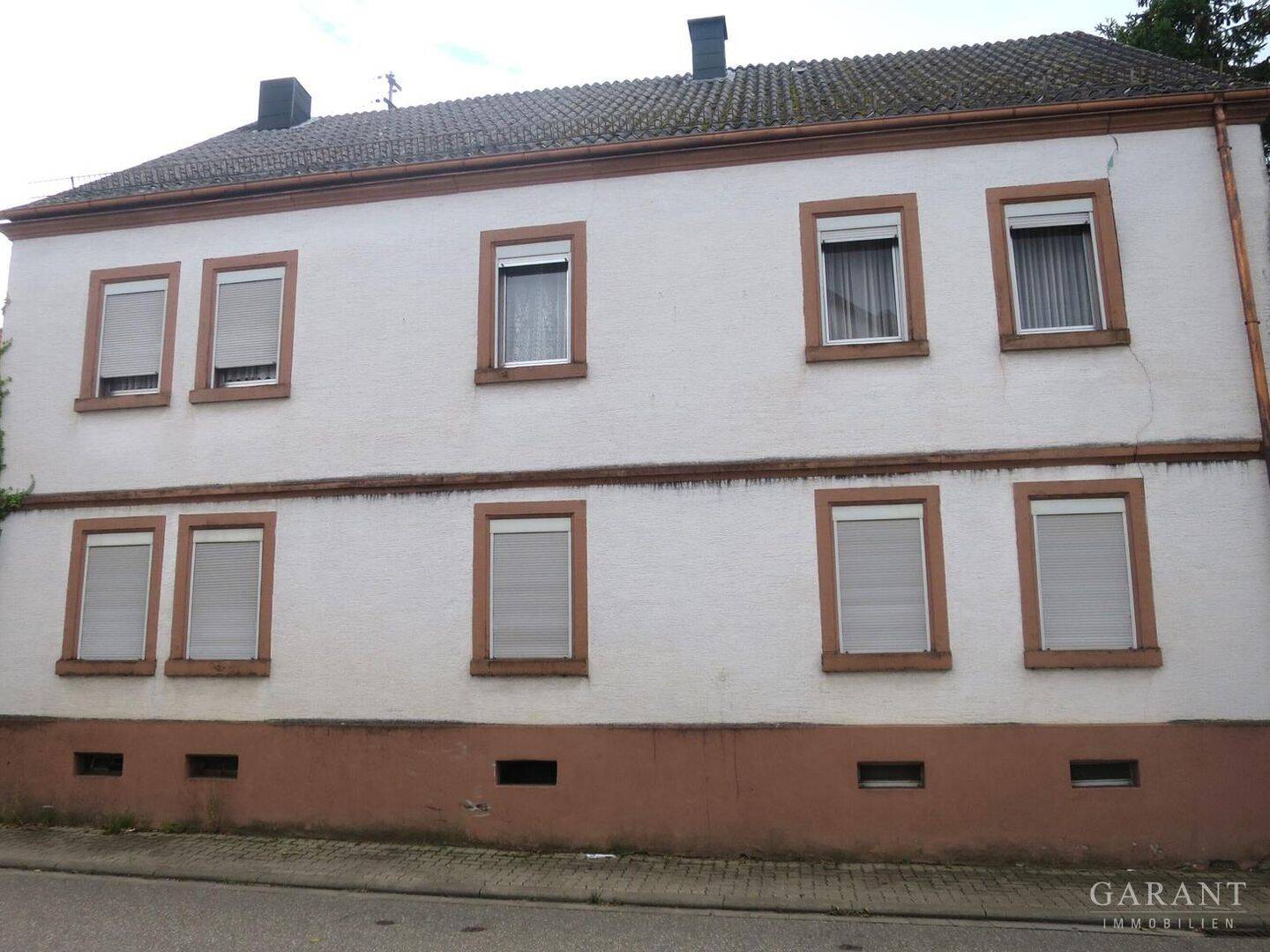 Thumbnail-Bauernhaus mit Scheune, Nebengebäuden und großem Grundstück