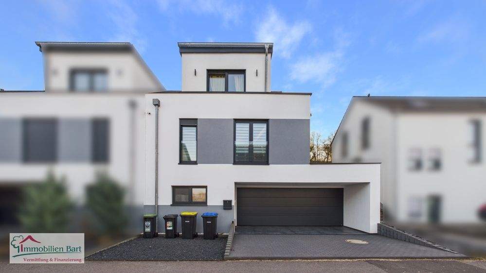 Thumbnail-PERL-SINZ: MODERNE DOPPELHAUSHÄLFTE MIT HOCHWERTIGER AUSSTATTUNG UND GARTEN