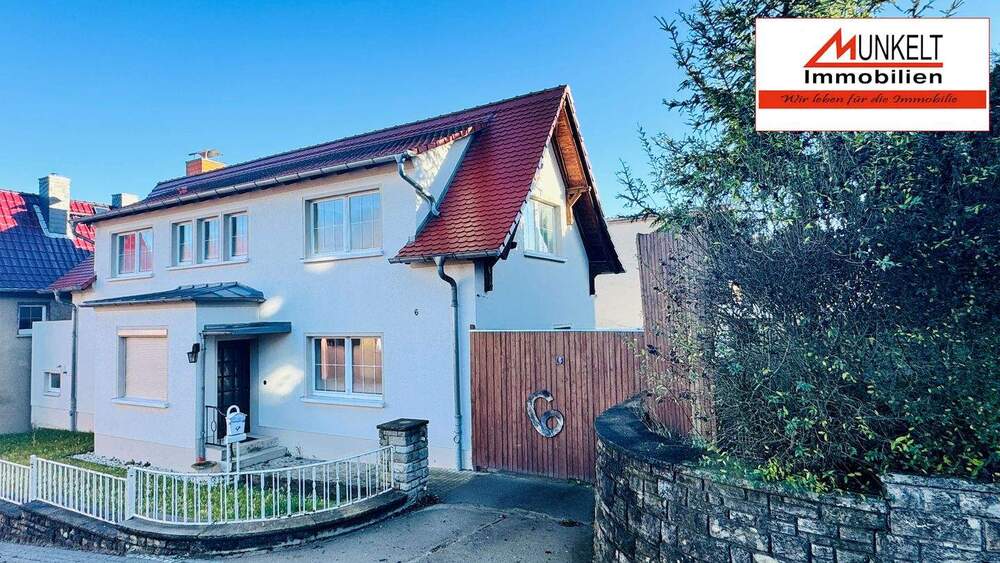 Thumbnail-Ihr neues Zuhause: Gepflegtes Einfamilienhaus, sofort verfügbar