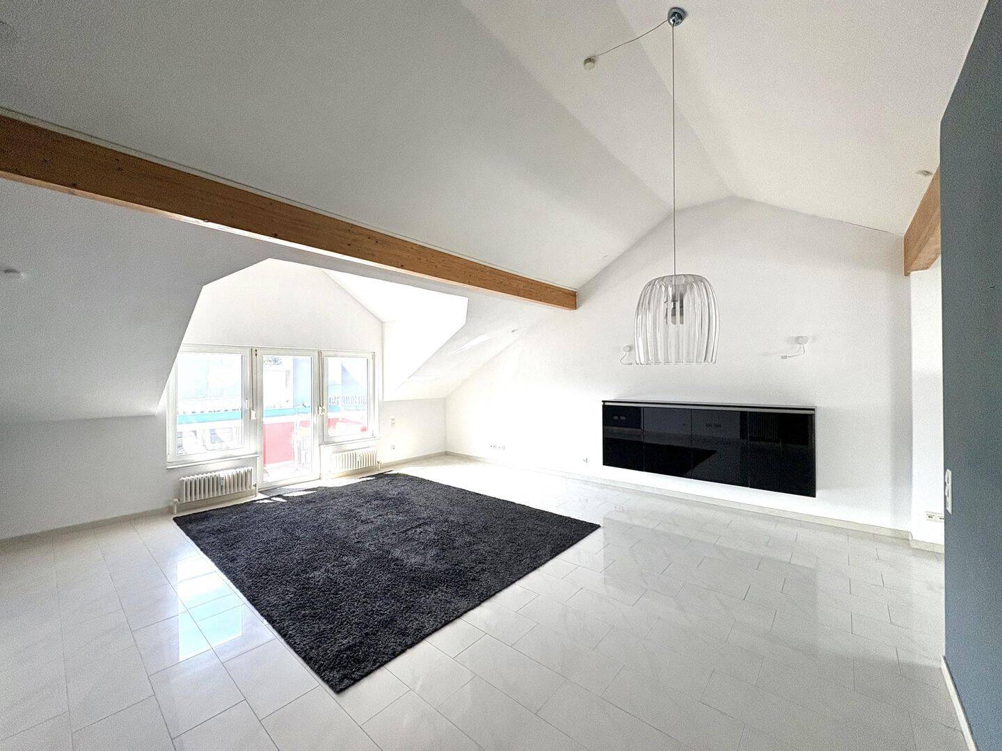 Wohnzimmer Ansicht 1