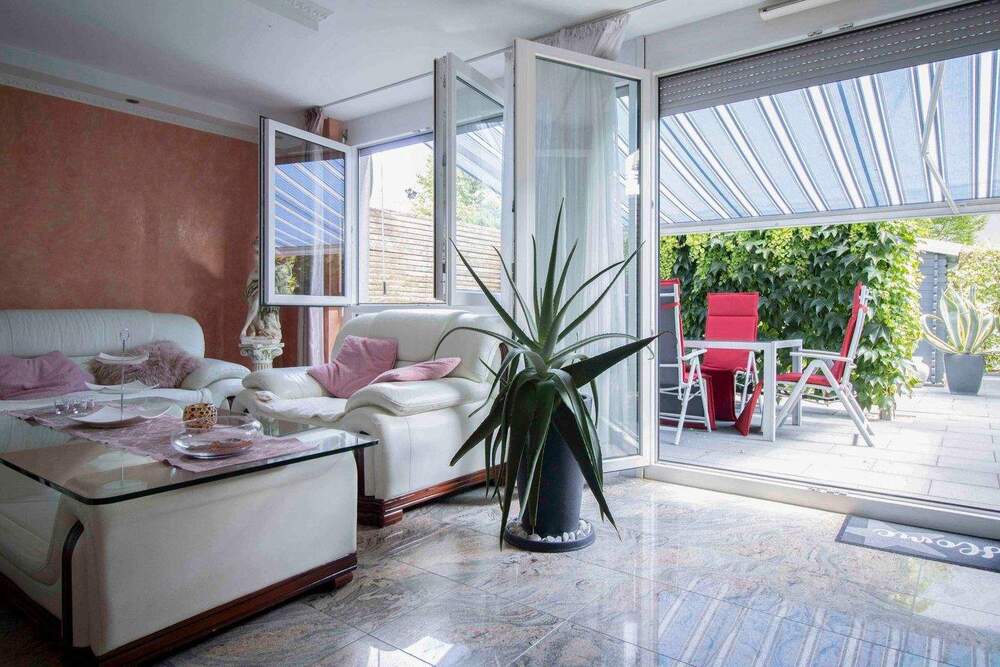 Thumbnail-Maisonette im Haus-im-Haus-Stil: Großzügige 4,5-Zimmer mit eigenem Eingang in Stuttgart-Hausen