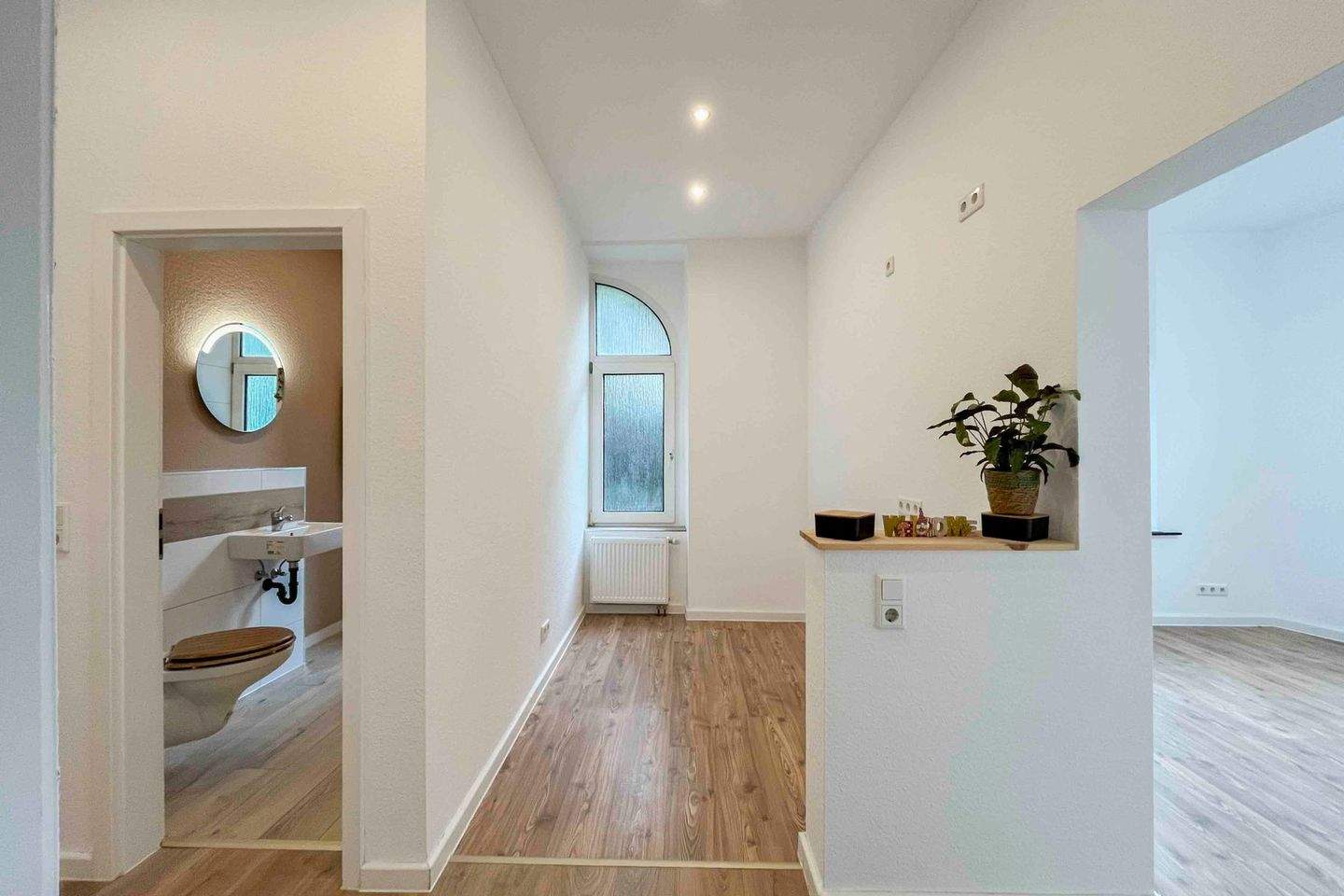 Thumbnail-Kernsanierte 2-Zi-Wohnung: Perfekt für Singles & Paare - zentral wohnen mit Stil