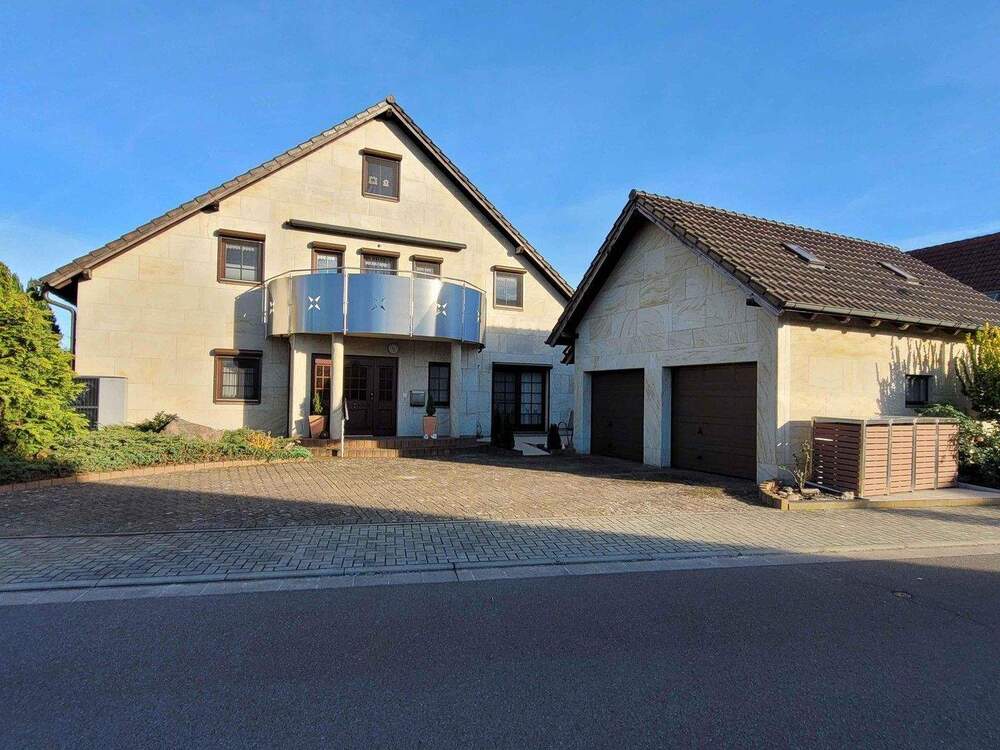 Thumbnail-Eindrucksvolles Zweifamilienhaus konzipiert als Mehrgenerationenhaus in Cottbus-Döbbrick