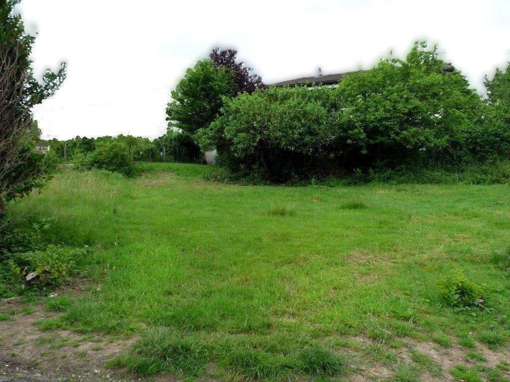 Thumbnail-IMMOBILIEN LONNY** Baugrundstück in Ruppichteroth (Nähe historischer Ortskern)