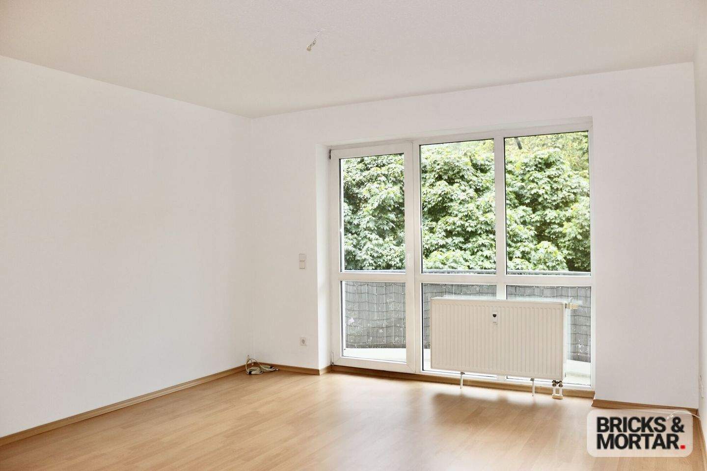 Thumbnail-+++TOP Lage, TOP Wohnung mit 40 qm Dachterrasse in Klotzsche, Tiefgaragenstellplatz inkl. !+++