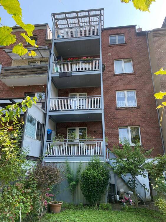 Thumbnail-4-Familienhaus auf der Neusser Furth - voll vermietet