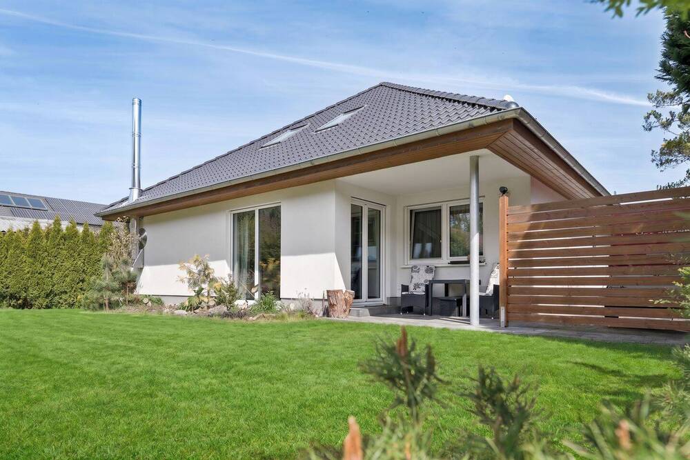 Thumbnail-Großzügig. Grün. Durchdacht. - Modernes Massivhaus mit Pool & Sauna im Garten
