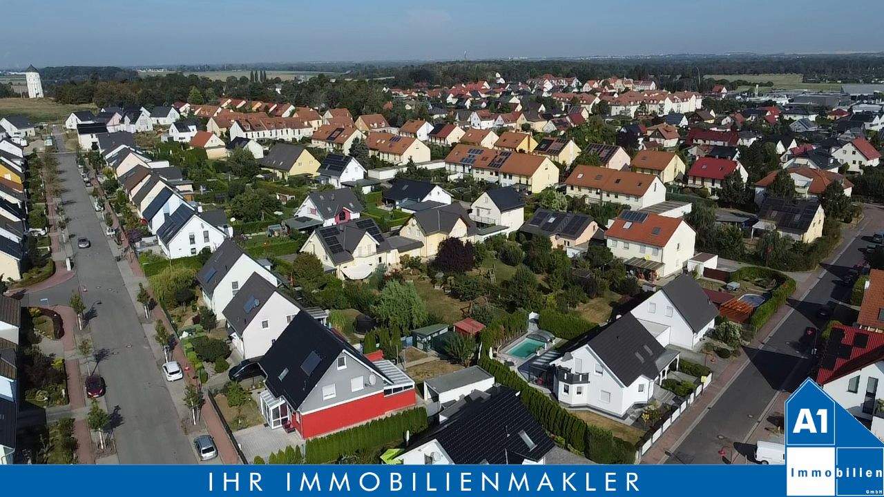 Thumbnail-Attraktives Einfamilienhaus mit Doppelgarage in ruhiger Wohnlage