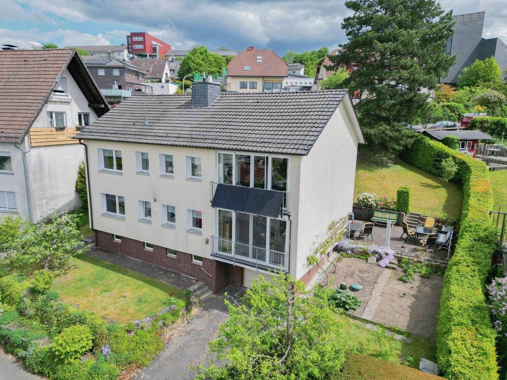 Thumbnail-Energieeffizientes und modernisiertes Ein-Zweifamilienhaus in beliebter Wohnlage von Arnsberg