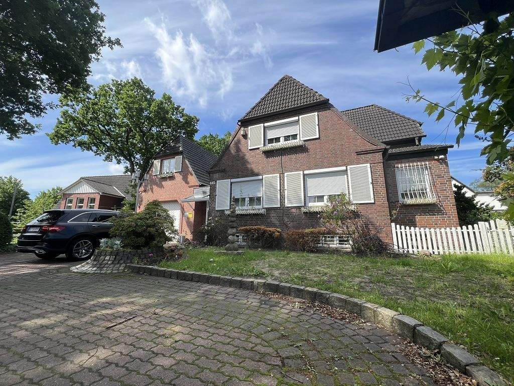 Thumbnail-Stilvolles Haus mit Wintergarten und viel Platz - Traum-Garten, Doppel-Garage + Carport