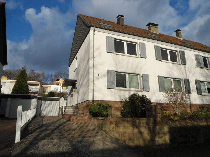 Thumbnail-2 Z EBK B im DG, saniert, in ruhiger Lage, Am Zoo 7, 66121 Saarbrücken