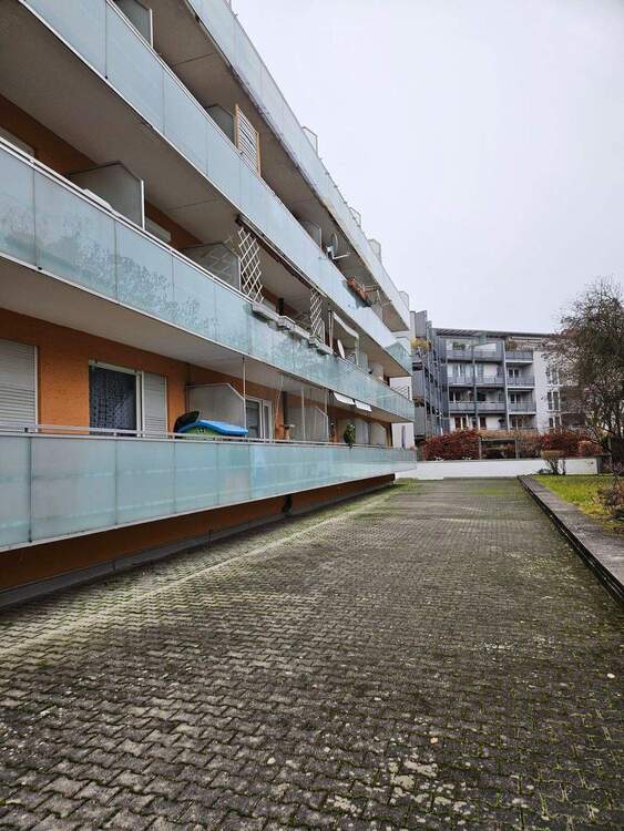 Thumbnail-Sehr gute Lage- ANGEBOT ! 2- Zimmerwohnung ca.57,19 m² - Milbertshofen- Georgenschweigstr. 400 000,-€