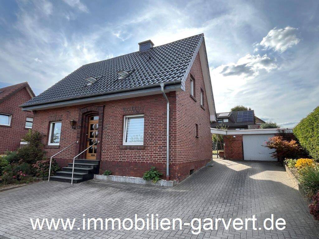 Thumbnail-Einfamilienhaus mit Garten, Nebengebäude und Garage in Groß-Reken