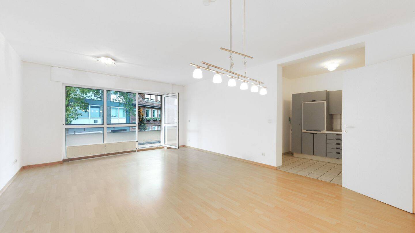 Thumbnail-Ein Platz an der Sonne - Citynahe bezugsfreie Wohnung im begehrten Josefsviertel
