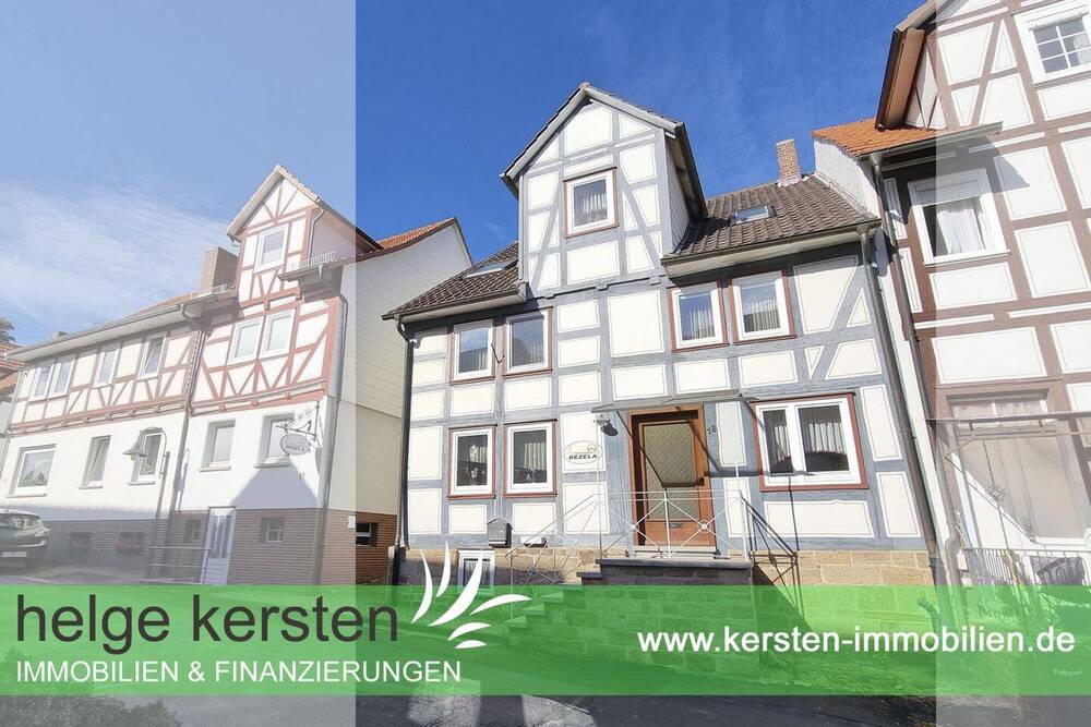 Thumbnail-Viel Platz zum Wohnen - Gepflegtes Einfamilienhaus in Neumorschen zu verkaufen!