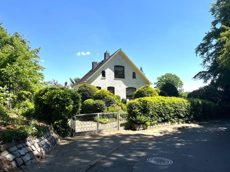 Thumbnail-Solides Haus mit Potenzial in gefragter Lage - Oelixdorf bei Itzehoe