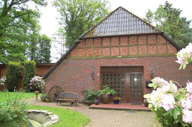 Thumbnail-BAUERNHAUS mit 3 Wohnungen auf 6.320 qm Grundstück !