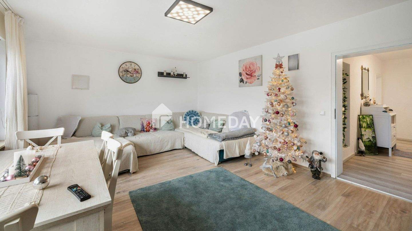 Thumbnail-Großzügige, lichtdurchflutete Wohnung mit durchdachtem Wohnkonzept