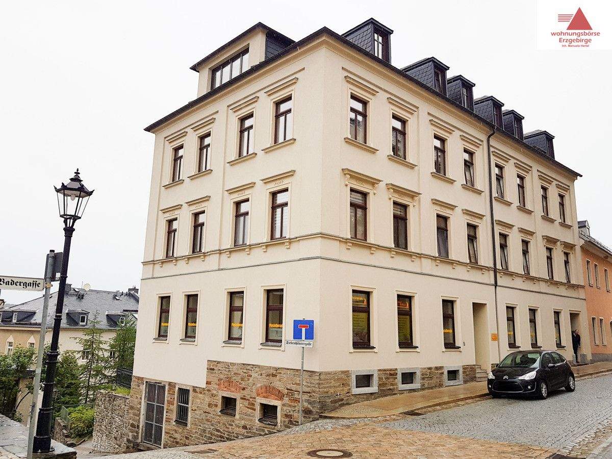 Thumbnail-Komplett sanierte 2-Raum-Raum-Wohnung - Fahrstuhl - zentral gelegen - Annaberg-Buchholz!